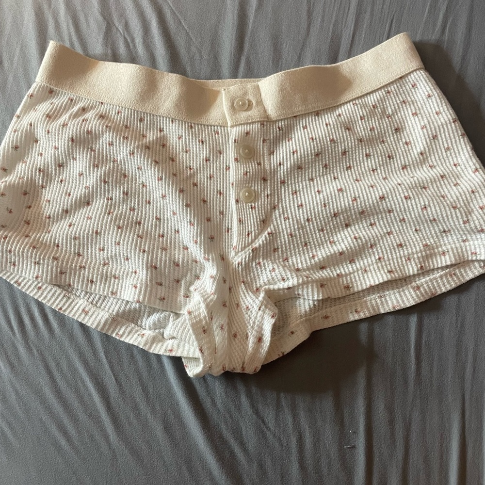 Floral brandy melville boxer shorts